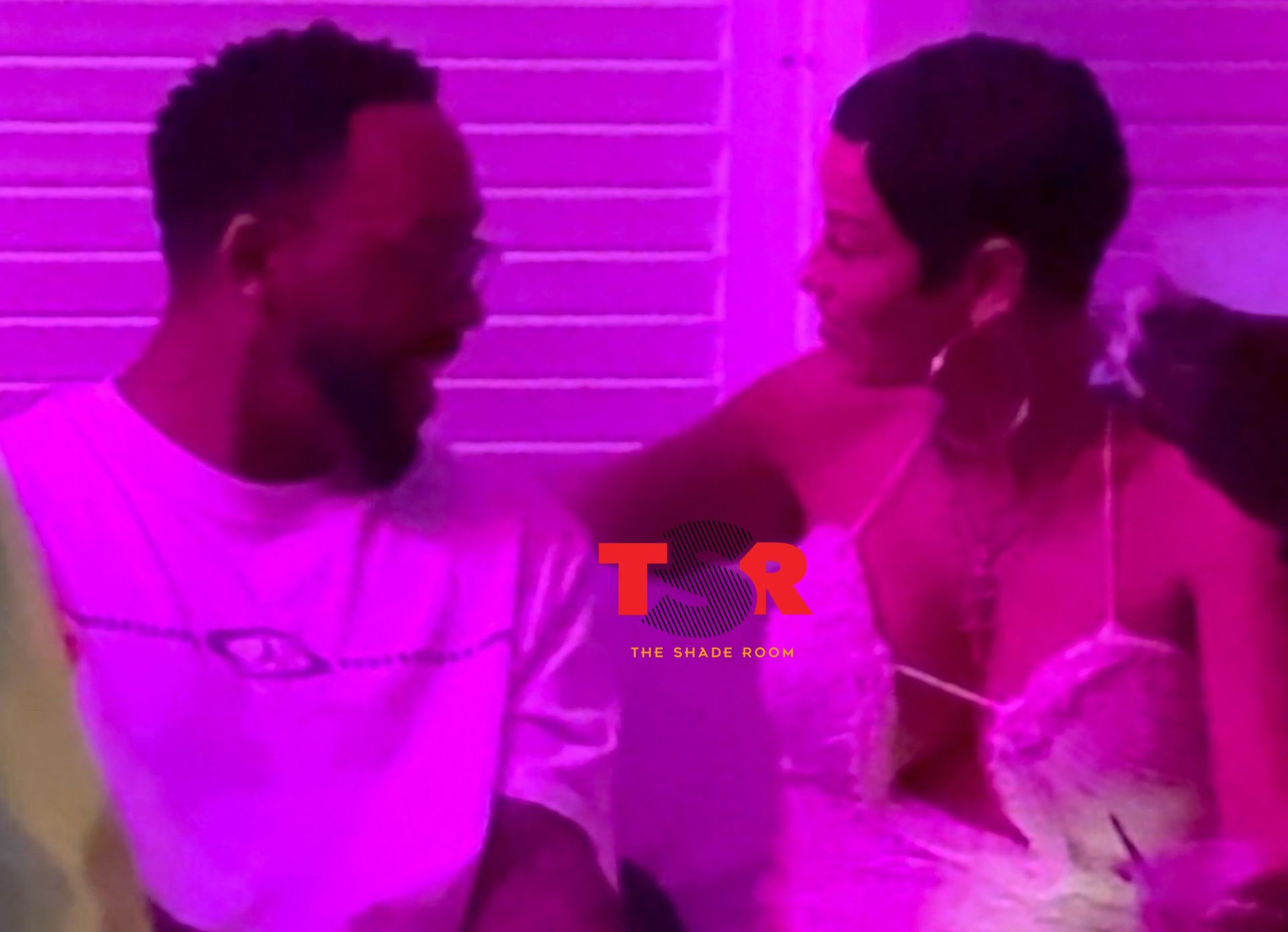 EXCLUSIVE VIDEO! Marcus Jordan & Nicole Murphy Enjoy A Touchy-Feely Evening On The Town